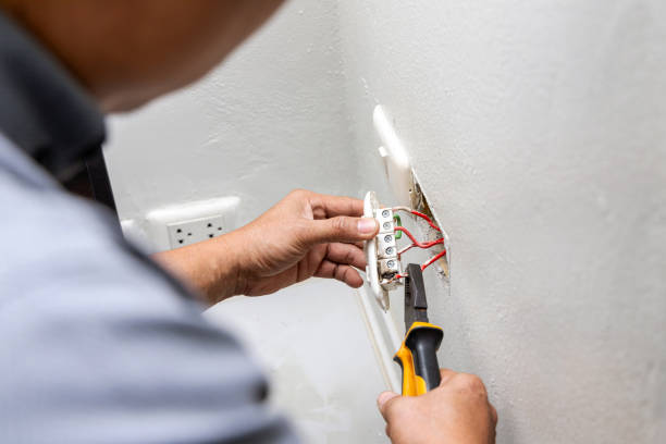 Best Commercial Electrician Services  in Hasley Nyon, CA
